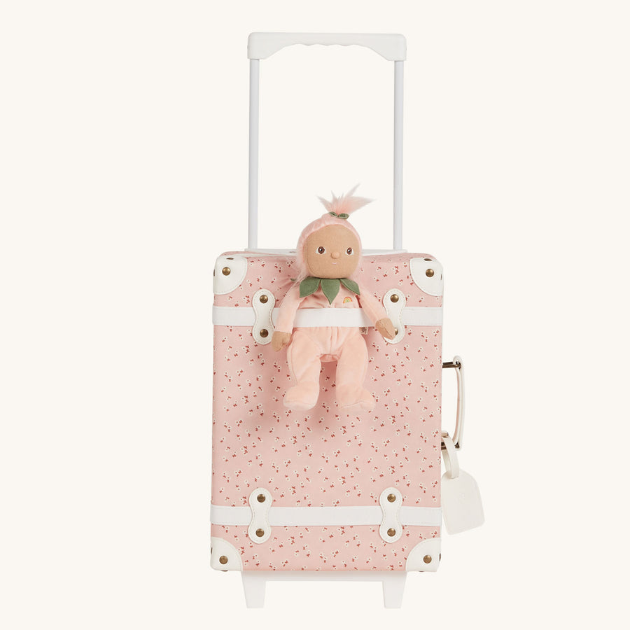 Olli Ella See-Ya Suitcase with a Pink Daisies with handle extended and a peggy peach dinky dinkum on the front print pictured on a plain background