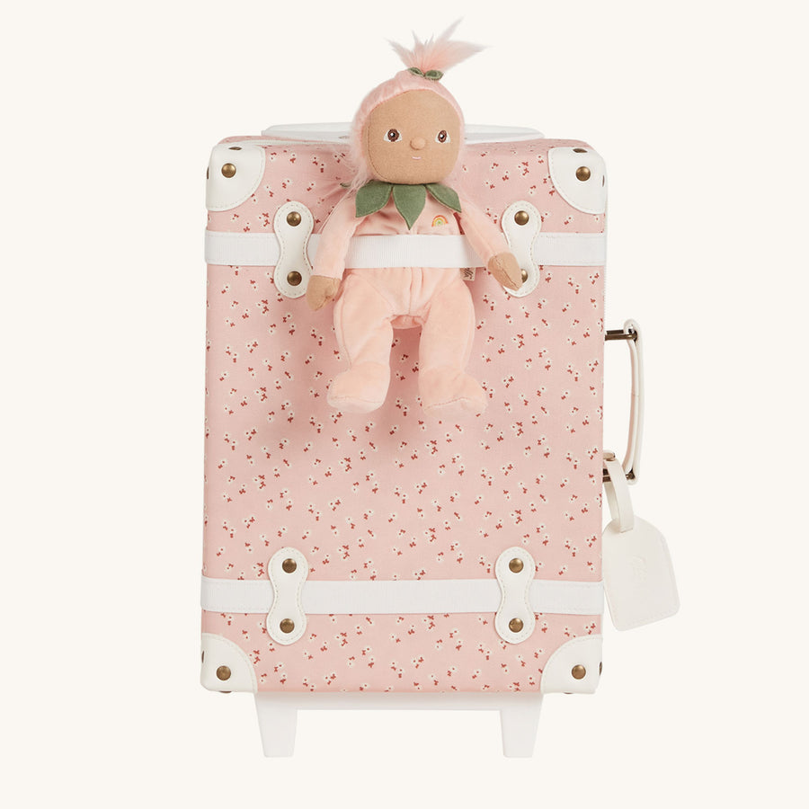 Olli Ella See-Ya Suitcase with a Pink Daisies with a peggy peach dinky dinkum on the front print pictured on a plain background