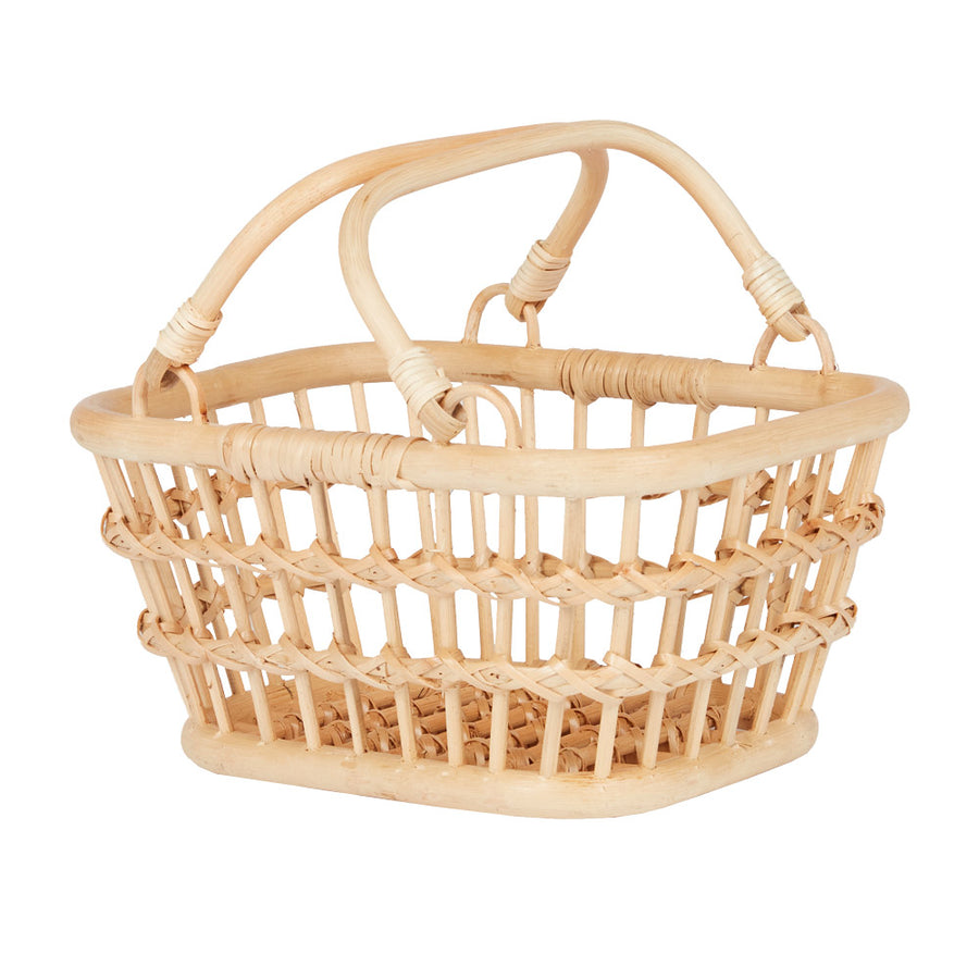 Olli ella natural rattan tarry basket in the wheat colour on a white background