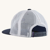 Casquette de baseball Patagonia Kids Trucker Hat - Logo P6 : bleu marine