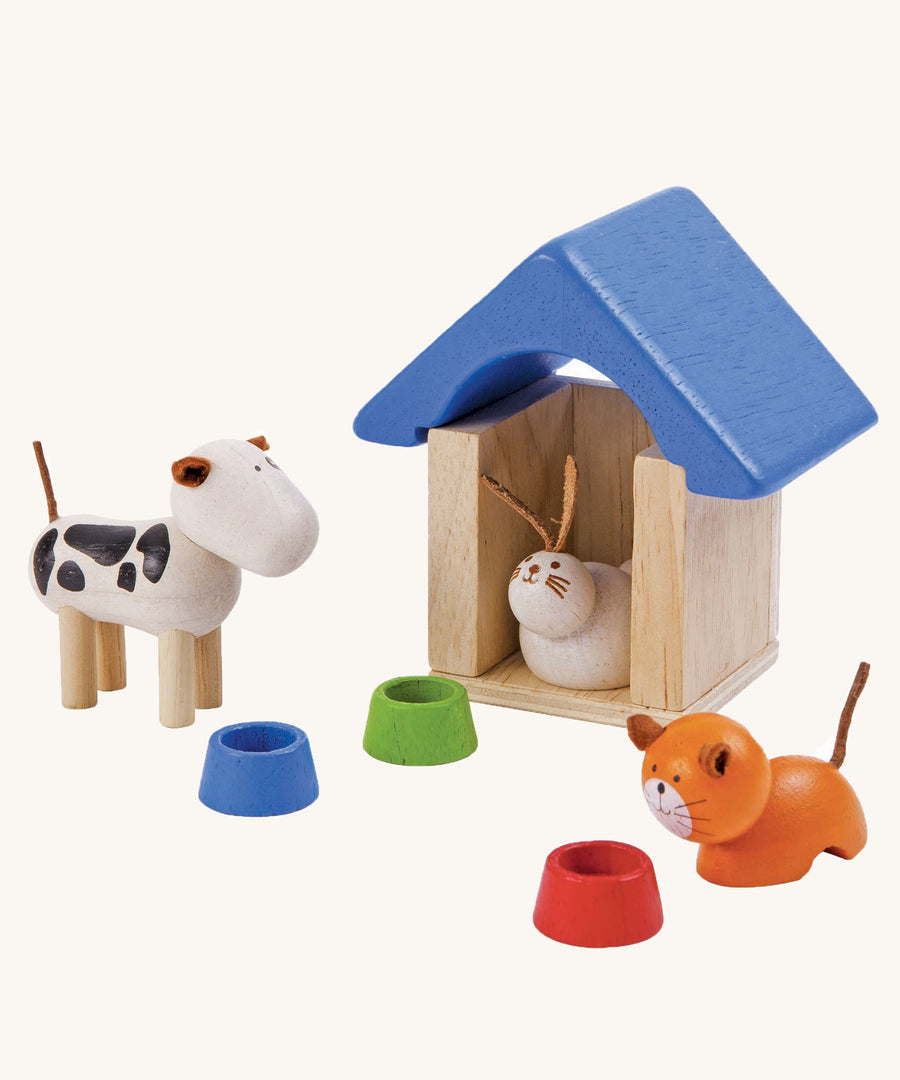 PlanToys Dolls House Pets & Accessories play set on a plain background.