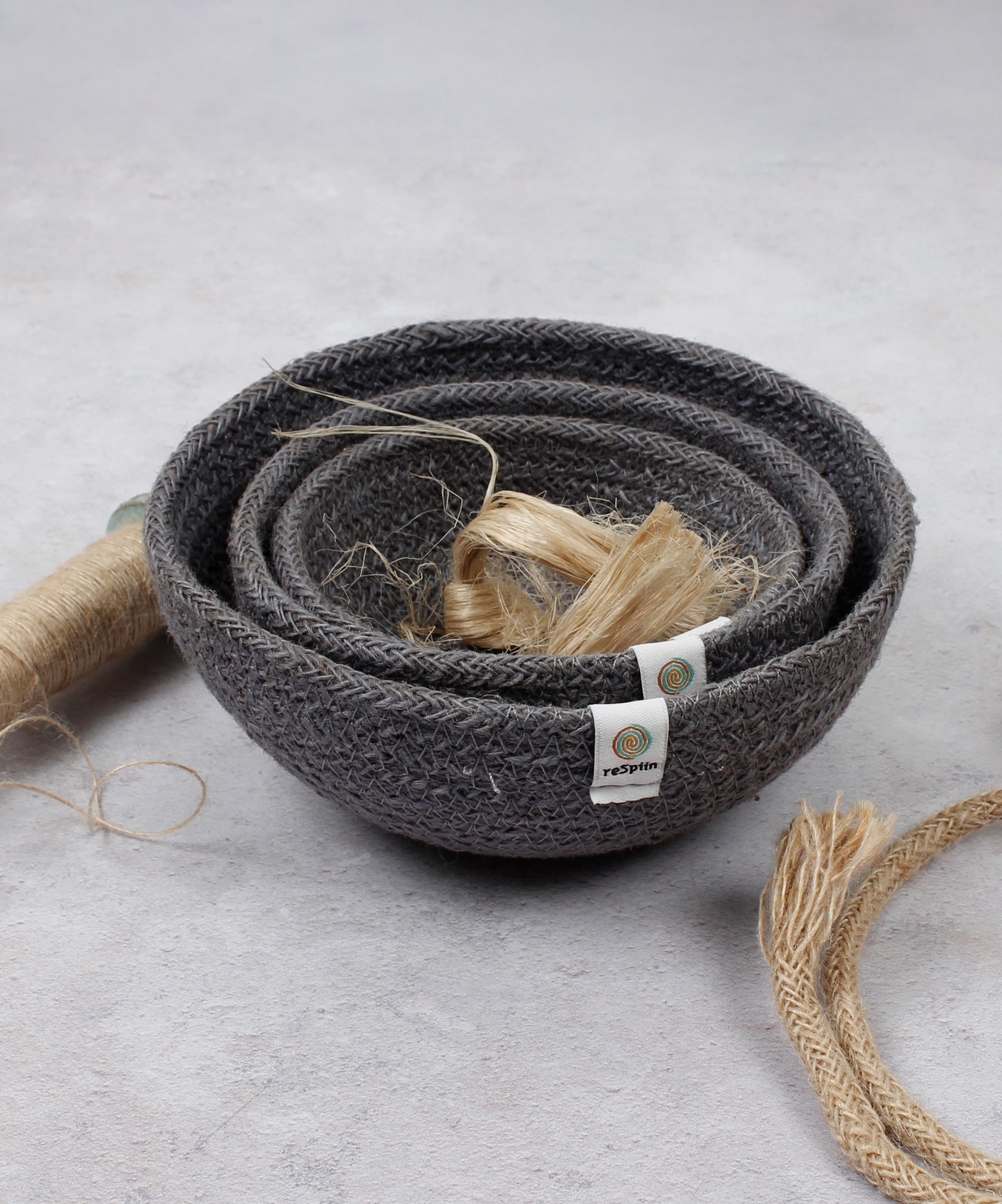 ReSpiin Jute Mini Bowl Set in the grey colourway