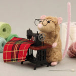 The Makerss - Small Sewing Mouse Needle Felt Kit