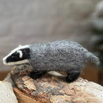 The Makerss - Small Badger Needle Felt Kit