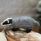 The Makerss - Small Badger Needle Felt Kit