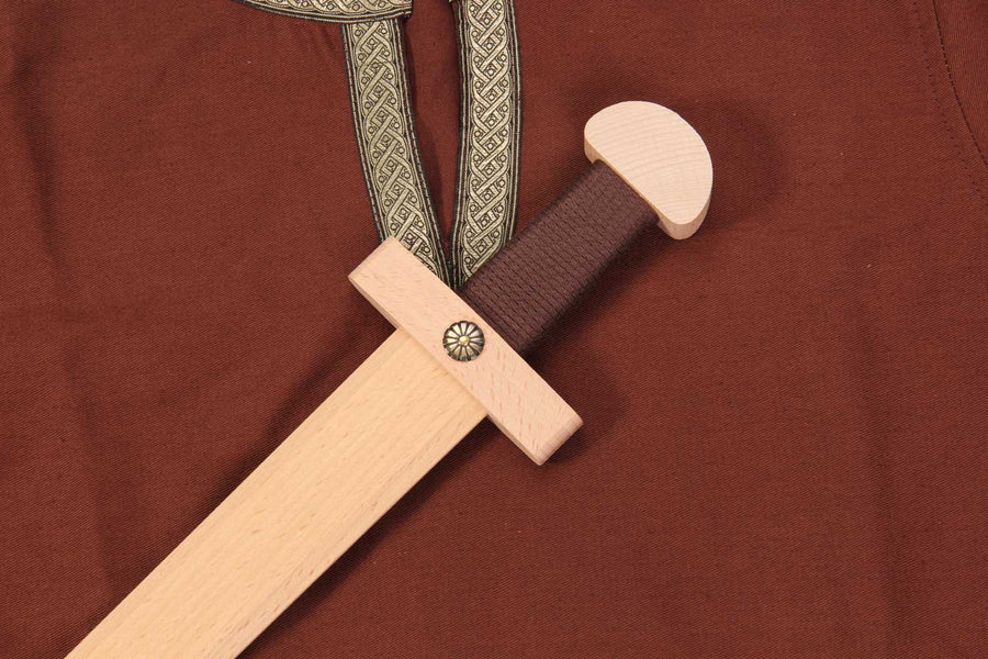 Close up of handle detailing on the Vah Viking Wooden Sword