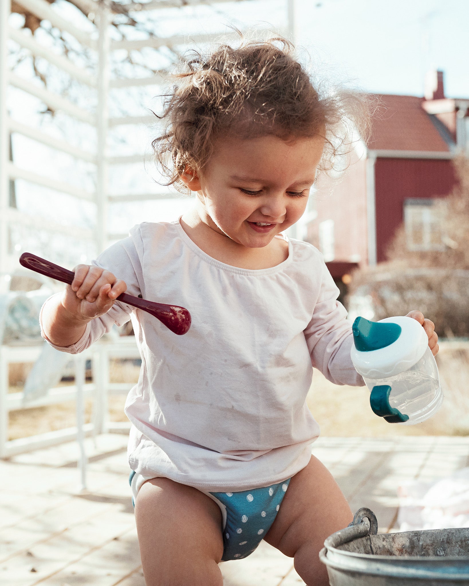 A closer look at the Imse Vimse Blue/Teddy Training Pants 2-Pack - Junior 16-20 kg showing the adorable patterns