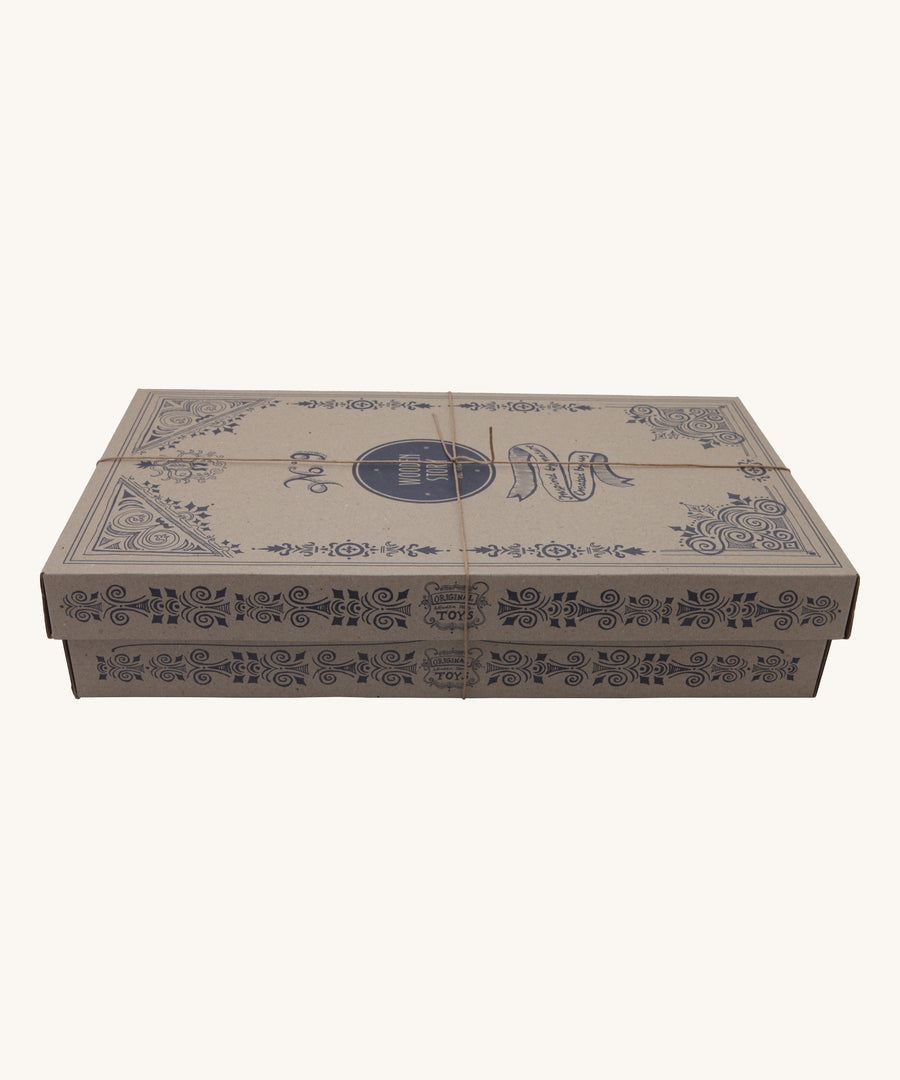 The cardboard gift box that the Wooden Story natural XL building blocks come in. 